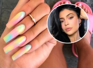 kylie jenner nail art tie dye