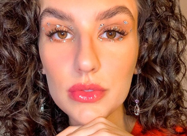 kefera maquiagem pedrinhas olhos