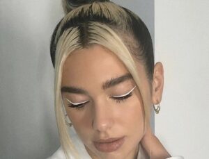 Dua Lipa delineador branco