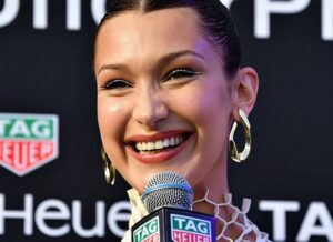 famosas delineador branco bella hadid